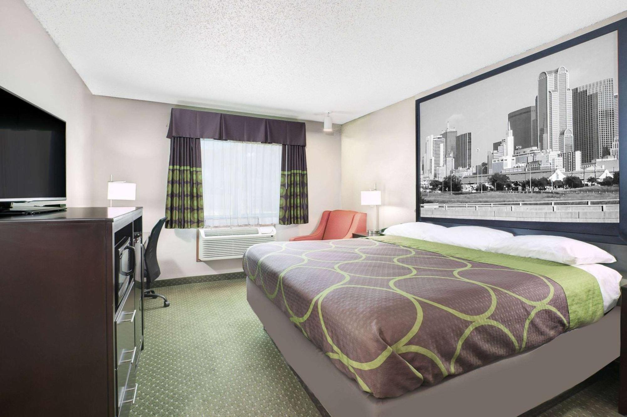 Super 8 By Wyndham Bedford Dfw Airport West Motel Buitenkant foto
